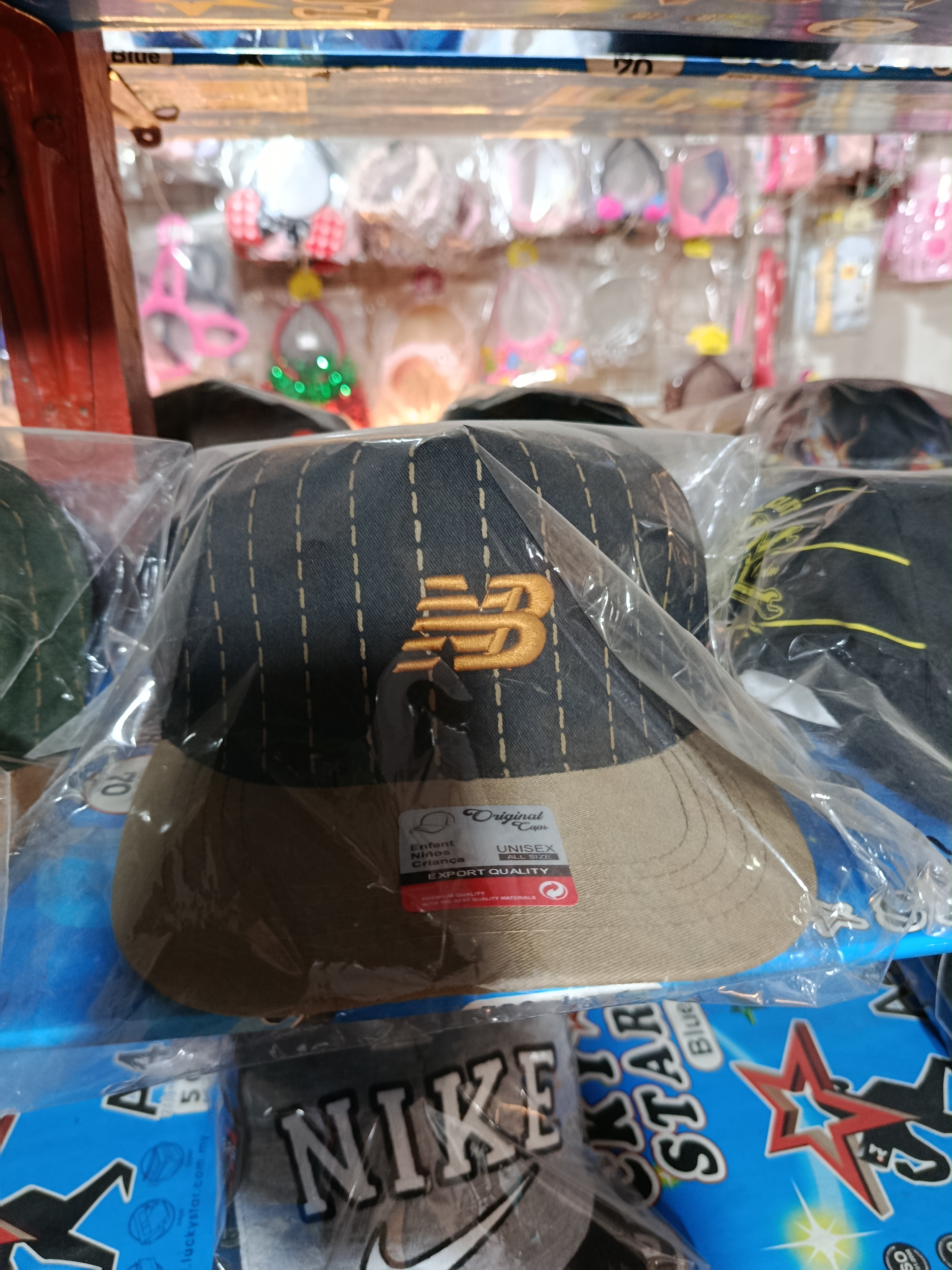 Topi Pria NB